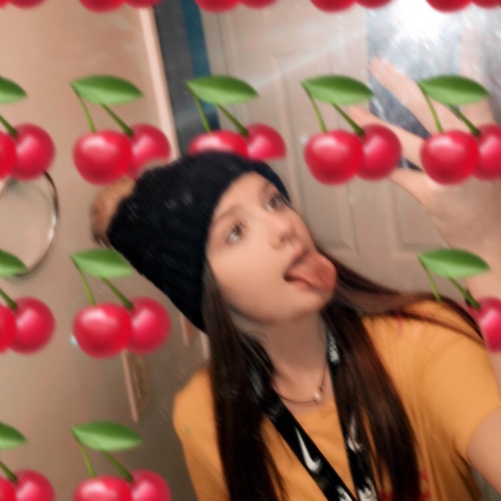 Meet your Posher, Kasey